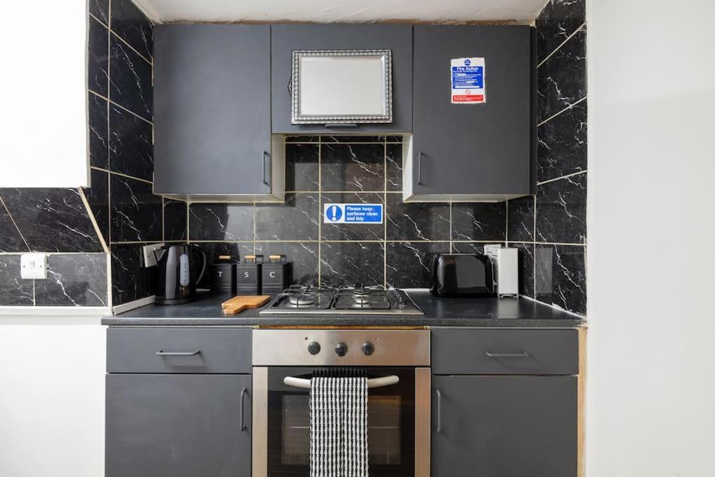 2A - Bright & Airy 2 Bed Flat - 20 Mins To Central 런던 외부 사진
